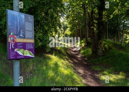 Antonine Wall in der Nähe der Watling Lodge, Tamfourhill Road, Falkirk, Schottland. Stockfoto