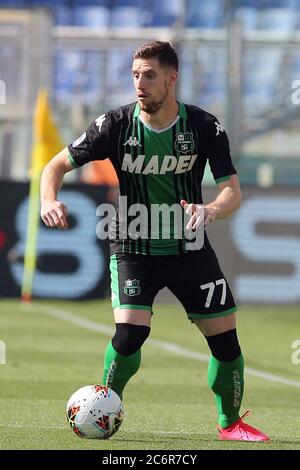 Rom, Italien - 11. Juli 2020: GEORGIOS KYRIAKOPOULOS (SASSUOLO) im Einsatz während des italienischen Serie A Fußballspiel SS Lazio und Sassuolo, im Olympiastadion in Rom am 10/11/2019 Stockfoto