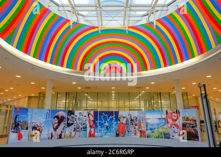 Flughafenreise, Flughafen-Kunstwerke, Toronto Pearson International Airport Terminal 1 International Arrivals, Toronto, Kanada Stockfoto