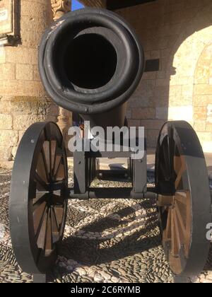 Verteidigungsinstrument Kanone genannt Stockfoto