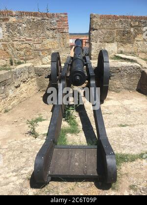 Verteidigungsinstrument Kanone genannt Stockfoto