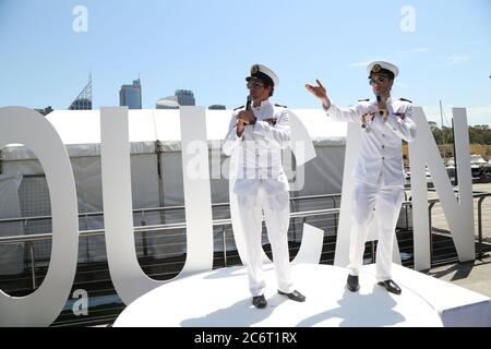 Hamish und Andy bei der jährlichen Spendenaktion der Sony Foundation in Wharf4ward in der Woolloomooloo Wharf, Cowper Wharf Road in Sydney. Stockfoto