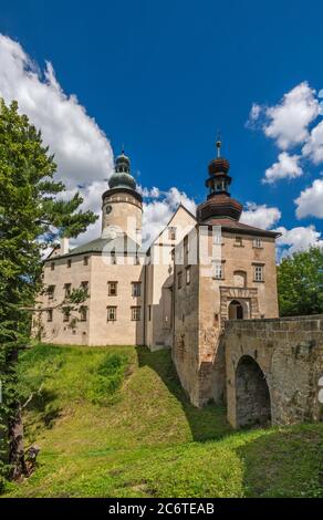 Burg Lemberk, in der Nähe der Stadt Jablonné V Podještědí, Lausitzer Gebirge, Böhmen, Region Liberec, Tschechische Republik Stockfoto