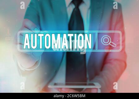 Notiz zur Automatisierung schreiben. Geschäftskonzept für Anlagen in Produktionssystemen oder anderen Fertigungsprozessen Web-Suche digitale Informationen Stockfoto