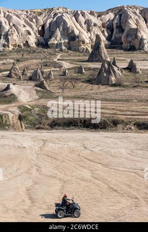 23. Februar 2018: Ein Quad im Rose Valley. Kappadokien, Türkei Stockfoto