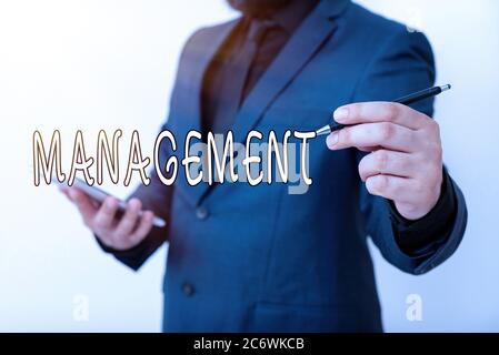 Handschrift Textverwaltung. Konzeptionelles Foto der maßgebliche Akt der Regie oder Kontrolle von Dingen Modell zeigt verschiedene Aufnahmen von Hol Stockfoto