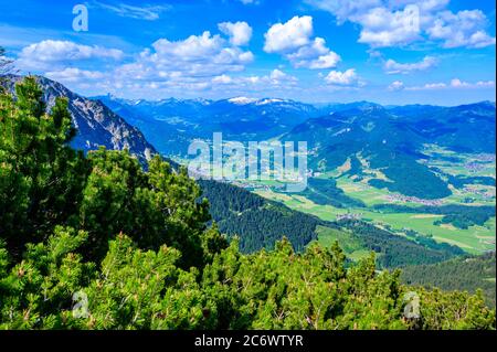 Wandern auf den Entschenkopf, wunderschöne Berglandschaft der Allgäuer Alpen, bei Fischen im Allgäu und Oberstdorf, Bayern, Deutschland Stockfoto