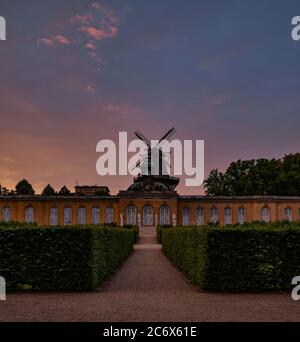 Abend in der historischen Windmühle im Park Sanssouci Potsdam Stockfoto