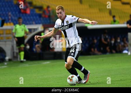 Parma, Italien. 12. Juli 2020. parma, Italien, 12. Juli 2020, Dejan Kulusevski (Parma) während Parma gegen Bologna - italienisches Fußballspiel der Serie A - Credit: LM/Alessio Tarpini Credit: Alessio Tarpini/LPS/ZUMA Wire/Alamy Live News Stockfoto