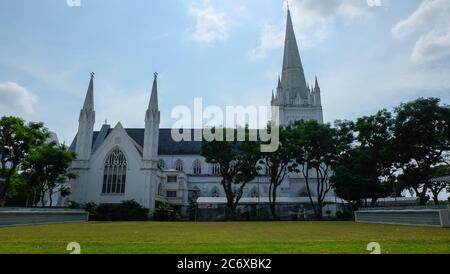St Andrew's Cathedral ist eine anglikanische Kathedrale in Singapur Stockfoto