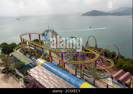 Die Drachenachterbahn, Ocean Park, Hong Kong Island, Hong Kong Stockfoto