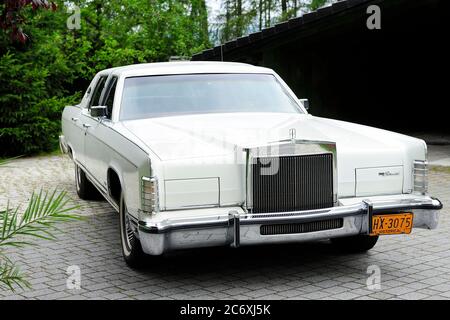 Lincoln Continental II,Lincoln Continental II, Auto, vinitage, alt, Wixom, usa, amerikanisch, alt, antique, Auto, Automobil, Luxusauto, Lebensstil, Stockfoto