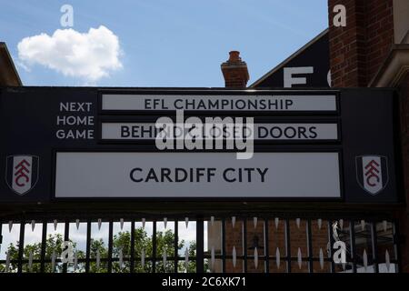 EFL Meisterschaft Cardiff City gegen Fulham spielte hinter verschlossenen Türen während der covid-19 Pandemie, Craven Cottage, Fulham, West London, UK Stockfoto