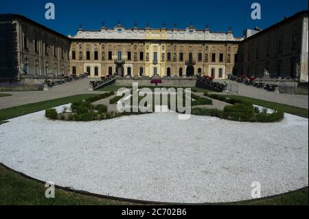 Europa, Italien, Lombardia, Limbiate, Parco delle Groane, Castellazzo, Villa Pusterla Crivelli Arconati ist eine Villa aus dem achtzehnten Jahrhundert in Mombello, (Fraktion von Limbiate in der Provinz Monza und Brianza) Fassade Stockfoto