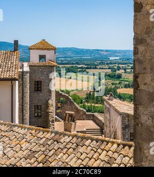 Landschaftlich reizvolle Aussicht im Dorf Castiglione in Teverina, Provinz Viterbo, Latium, Italien. Stockfoto