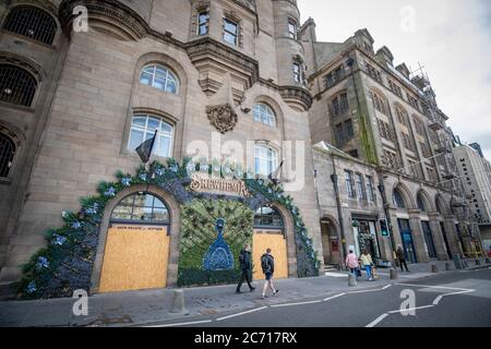 Das Restaurant und die Bar Brewhemia in der Market Street, Edinburgh, wird am 15. Juli wiedereröffnet, als Schottland sich auf die Aufhebung weiterer Beschränkungen für die Sperrung von Coronaviren vorbereitet. Stockfoto