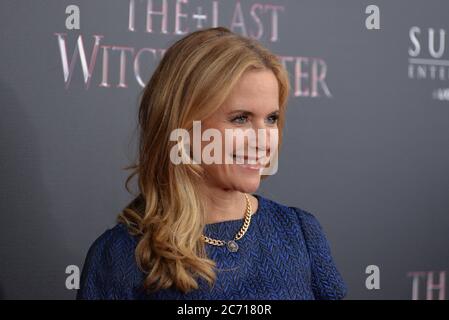 Kelly Preston nimmt am 13. Oktober 2015 an der New Yorker Premiere von "The Last Witch Hunter" im AMC Loews Lincoln Square Teil. Stockfoto