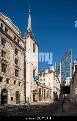 Schräge Ansicht von der südwestlichen Ecke mit Südlage, Blick auf Angel Court, den östlichen Cluster und 22 Bishopsgate. Christopher Wren chu Stockfoto