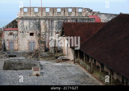 Der Blick auf die Festung Citadelle la ferriere bei Cap Haitien, Haiti. Stockfoto