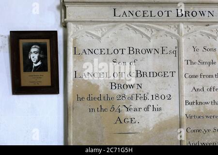 Das Lancelot Capability Brown Memorial, Church of St Peter and St Paul, Fenstanton Village, Cambridgeshire, England, Großbritannien Stockfoto