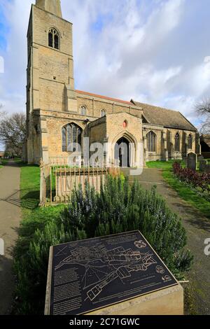 Die Kirche St. Peter und St. Paul, Fenstanton Dorf, Cambridgeshire, England, Großbritannien Stockfoto