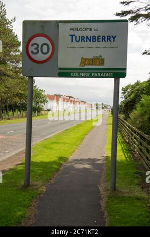 Turnberry, Schottland, Großbritannien. Juli 2020. Bild: Neue Forderungen nach einer Untersuchung der Geschäfte Trumps wurden gestellt, nachdem Trump Turnberry Resort die Erweiterung des Resorts und den Bau einer neuen Entwicklung auf dem umliegenden Land westlich des Hotelkomplexes in den Blick nimmt. Quelle: Colin Fisher/Alamy Live News Stockfoto