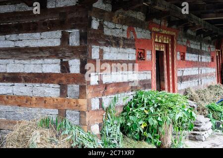 Altes Kastkuni Shaily Haus des Kullu Tals Manali, Indien Stockfoto