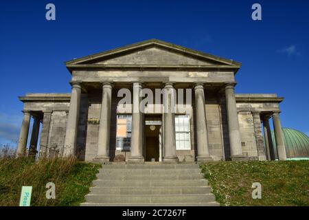 City Observatory auf Carlton Hill in Edinburgh, Schottland Stockfoto