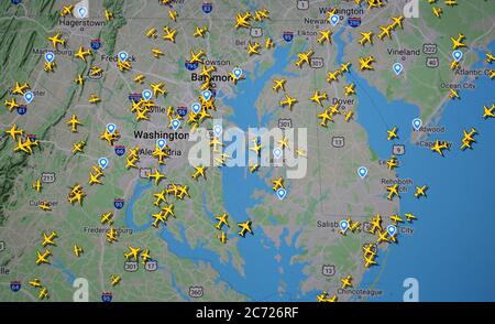 Flugverkehr über Washington und Baltimore (13. juli 2020, UTC 16.31) im Internet mit Flightradar 24-Standort, während der Coronavirus-Pandemie-Periode Stockfoto