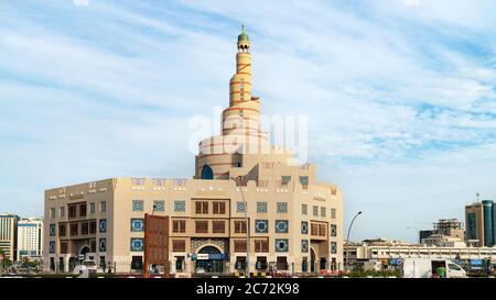Doha, Katar - Februar 2019: Al Fanar Moschee, die Spiral Moschee genannt wird Stockfoto