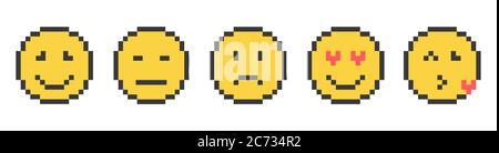 Niedliche Pixel-Emoticons. Set von Emoji. Symbole für Lächeln. Vektordarstellung „Pixelbild“. Stock Vektor