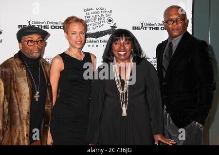 (L-R) Spike Lee, Tonya Lewis Lee, Latanya Richardson Jackson und Samuel L. Jackson Stockfoto