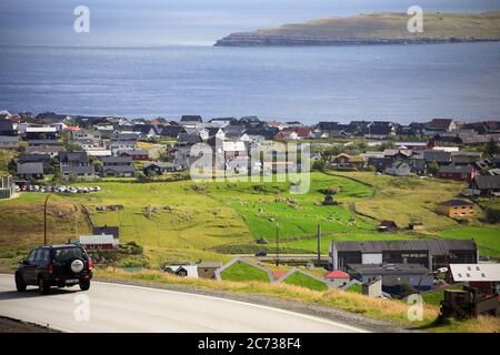 Blick auf Torshavn mit Nolsoy Insel im Hintergrund.Torshavn.Streymoy.Färöer Inseln.Territorium von Dänemark Stockfoto