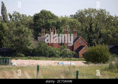 Harefield, Großbritannien. Juli 2020. 13 Die 1602 von Königin Elizabeth I besuchte und 1896 der Geburtsort des Victoria Cross-Inhabers Cecil John Kinross war, wird voraussichtlich für die Hochgeschwindigkeitsstrecke HS2 abgerissen. Kredit: Mark Kerrison/Alamy Live Nachrichten Stockfoto