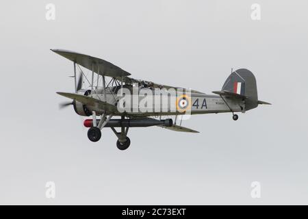 G-BGMC, ein Fairey Swordfish I (früher W5856 im Royal Navy Service), betrieben von der Royal Navy Historic Flight, die 2016 bei East Fortune angezeigt wird. Stockfoto