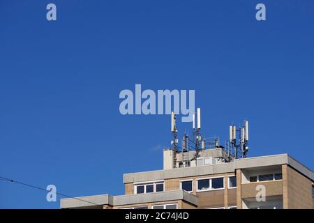 Zellflächen auf einem Hochhaus, Deutschland, Hessen Stockfoto