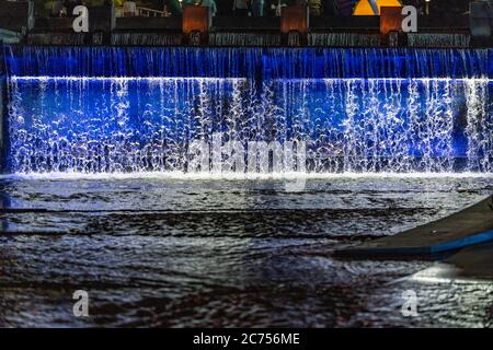 Wasserfall im Cheong-Gye-Bach in Seoul, Südkorea Stockfoto