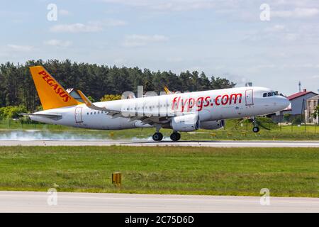 Danzig, Polen - 29. Mai 2019: Pegasus Airlines Airbus A320 Flugzeug Danzig Flughafen (GDN) in Polen. Airbus ist ein europäischer Flugzeughersteller mit Sitz Stockfoto