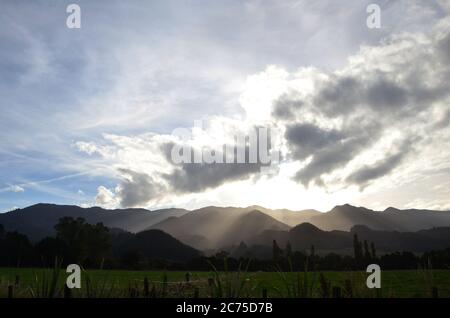 Wunderschöne Sonnenuntergangszeit in motueka, Neuseeland. Stockfoto