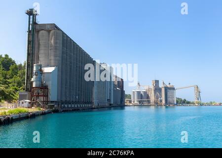 Goderich Elevator And Transit Company Grain Terminal An Der Harbour Street Goderich Ontario Canada Lake Huron Goderich Ontario Canada Stockfoto