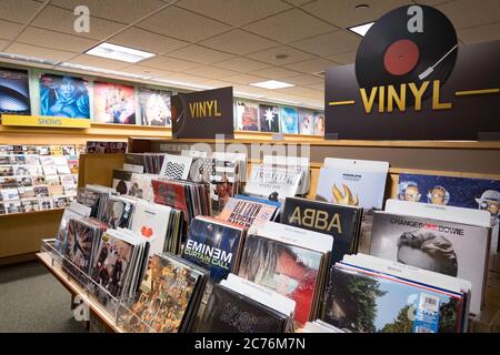 Schallplatten in der Barnes & Noble Buchhandlung auf der Fifth Avenue, New York, USA Stockfoto