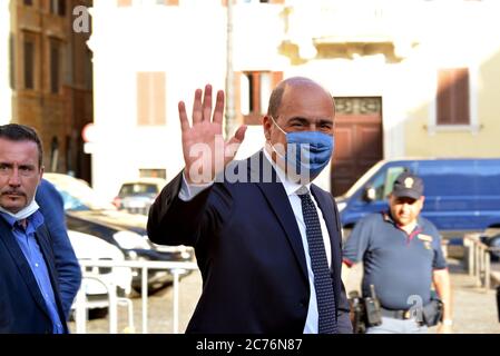 Roma, Italien. Juli 2020. Rom, Piazza Farnese: 231. Jahrestag der Einnahme der Bastille in der französischen Botschaft. Kredit: SPP Sport Presse Foto. /Alamy Live Nachrichten Stockfoto