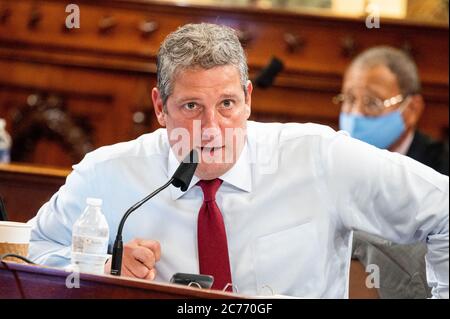 Washington, USA 14. Juli 2020. 14. Juli 2020 - Washington, DC, Vereinigte Staaten: US-Vertreter Tim Ryan (D-OH) Rede vor dem Ausschuss für die Mittelaufteilung der FY2021 Verteidigung, Handel, Justiz, Wissenschaft und verwandte Agenturen und Verkehr, Wohnungsbau und Stadtentwicklung, und verwandte Agenturen Kredite Rechnungen. (Foto: Michael Brochstein/Sipa USA) Quelle: SIPA USA/Alamy Live News Stockfoto