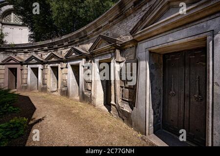 Highgate Cemetery (West) in North London, Großbritannien Stockfoto