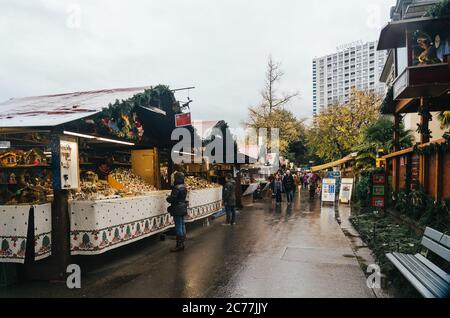 Weihnachtsmarkt in Montreux, Schweiz Stockfoto