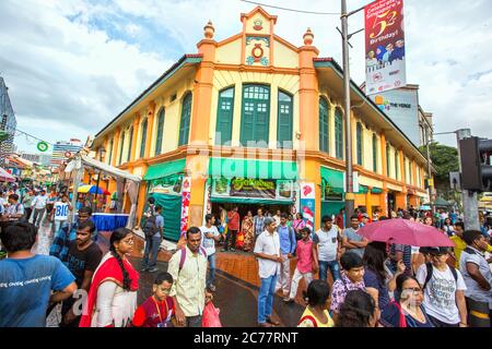 Wanderarbeiter in Little india Street singapur, singapur, Little india singapur, buntes kleines indien, indische Migranten singapur, Wandgemälde Stockfoto