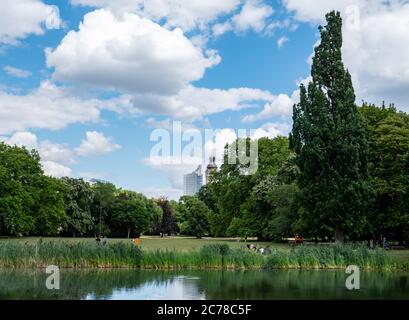 Johannapark Park in Leipzig in Ostdeutschland Stockfoto