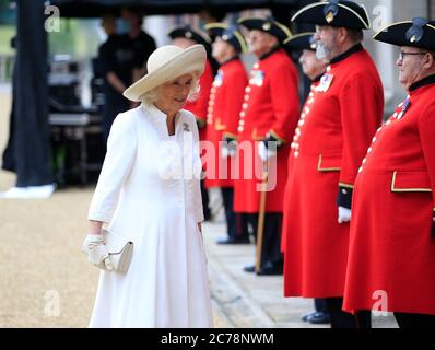 Die Herzogin von Cornwall bei einem Besuch im Royal Hospital Chelsea in London. Stockfoto