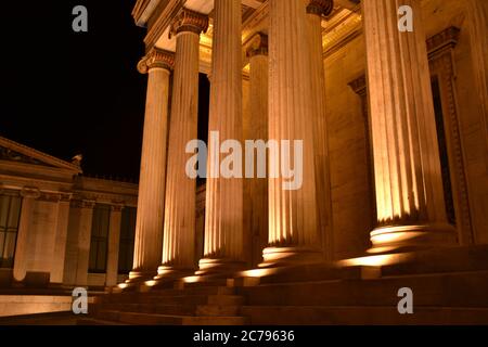 Ansicht von Athen in der Nacht, Griechenland Stockfoto