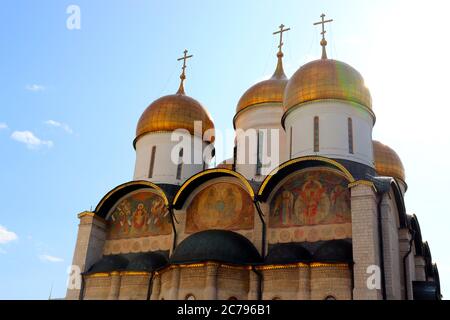 Kathedrale der Dormition eine russisch-orthodoxe Kirche auf der Nordseite des Domplatzes des Moskauer Kremls Russland Stockfoto